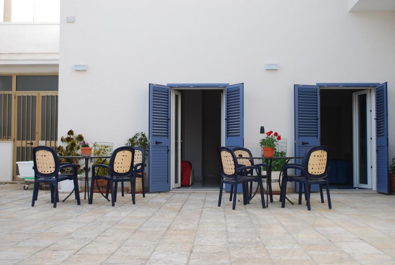 Madigans Rooms Bed&Breakfast Лече Екстериор снимка